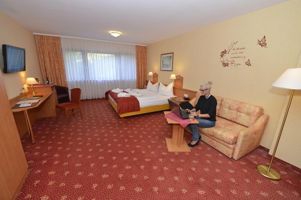 Hotel Die Kleine Blume Erfweiler Eksteriør bilde