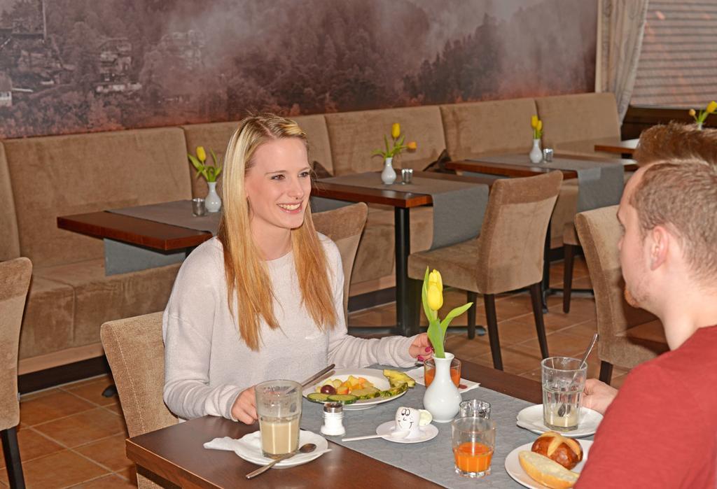 Hotel Die Kleine Blume Erfweiler Eksteriør bilde