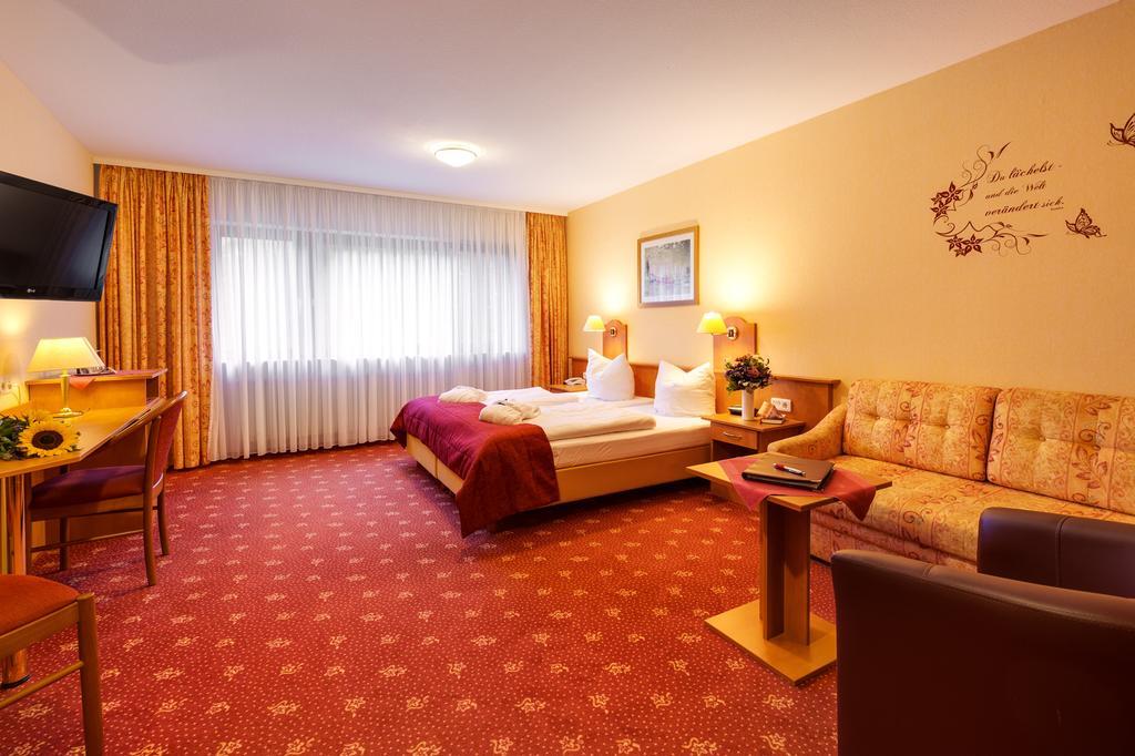 Hotel Die Kleine Blume Erfweiler Eksteriør bilde